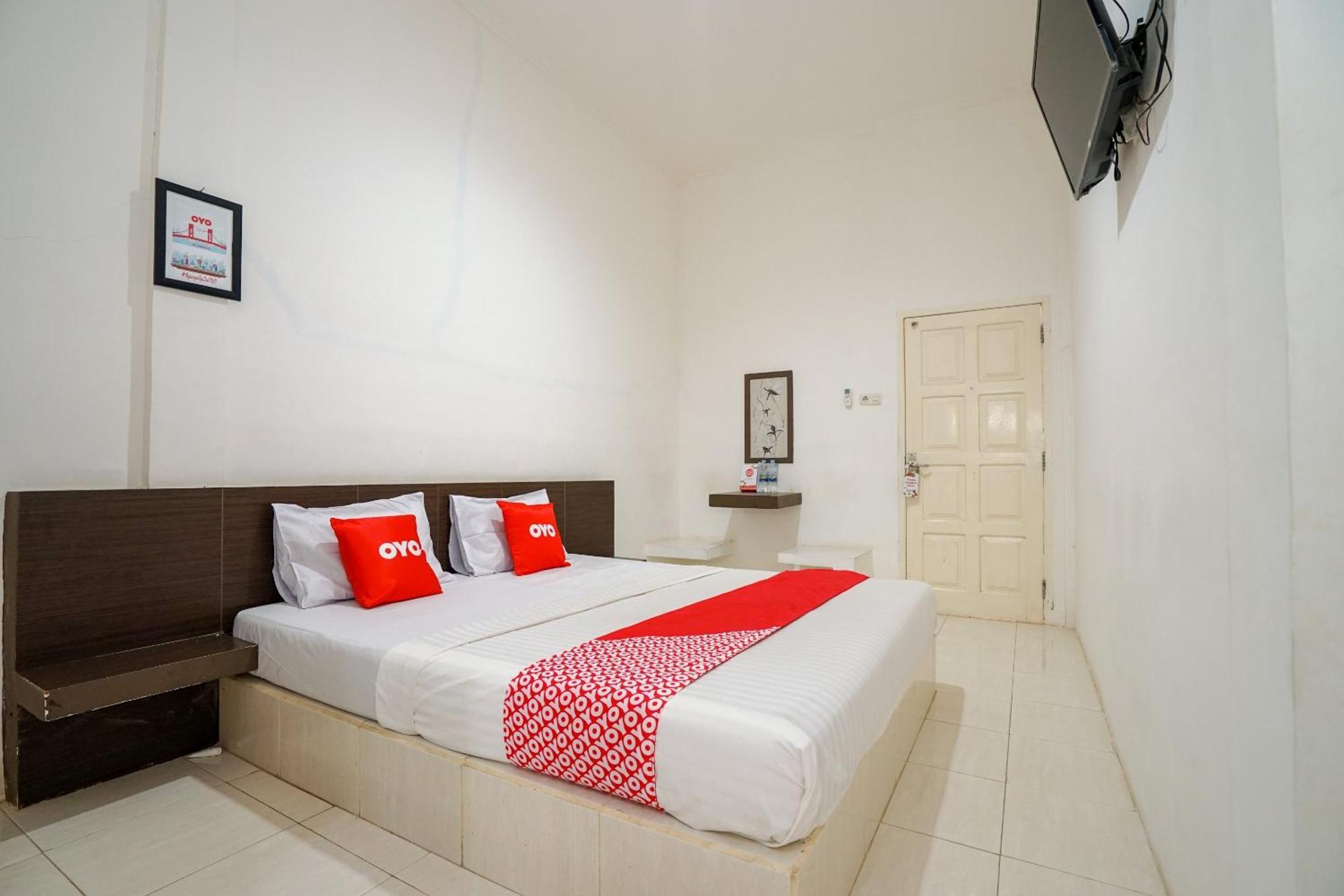Super Oyo 1868 Penginapan Sekip Palembang Exterior foto